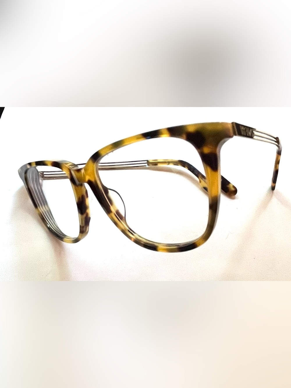 Kenzo Model KZ500041 Eyeglass Frames